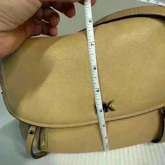 Michael Kors Evie Shoulder Bag Butternut Neutral Beige Fall Capsule Everyday - Picture 9 of 17